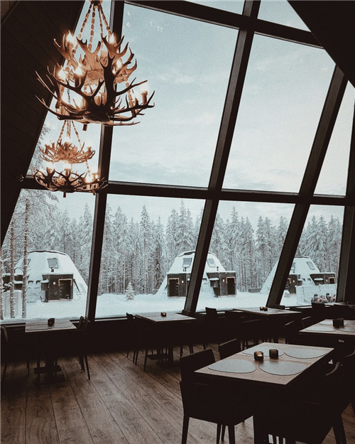 芬兰必住玻璃屋，和麋鹿一起泡个雪温泉(图6)