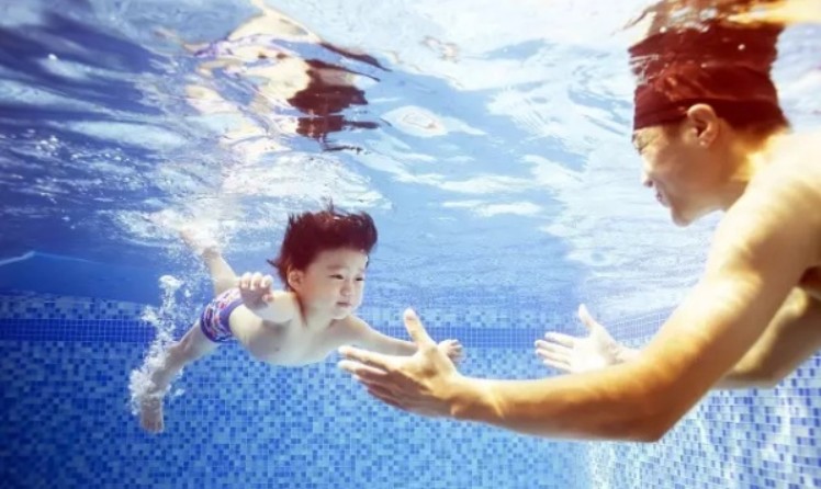 高人气、高收益的室内亲子水育馆要怎么打造？(图1)